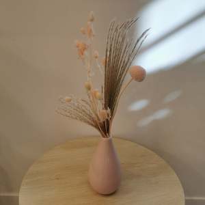 Vase Arrangements: Cherub Arrangement