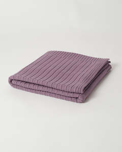 Merino Rib Knit Blanket - Berry
