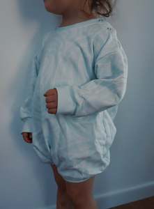 All Items %E2%99%A5: Oversized romper (DAMAGED)