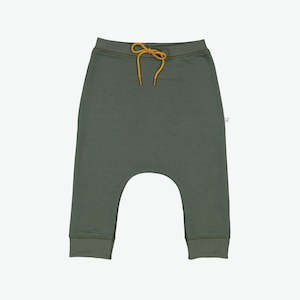 Mello Merino: Mini Slouch Tracky - Olive