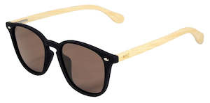 Moana Road: Sunnies Debbie Reynolds Black