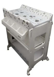 Neeva Change Table with Bath Tub - Metric Flying Rabbit in GREY