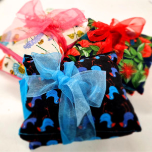 The Perfect Gift: Wheat Bag Kiwiana Designs 375 x150mm