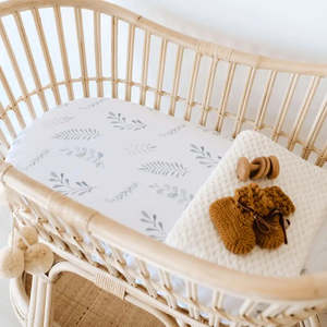 Snuggle Hunny Kids Bassinet Sheet / Change Pad Cover - Wild Fern
