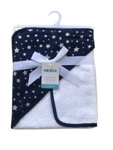 Hooded Towel: Neeva Hooded Towel with Washcloth STARS