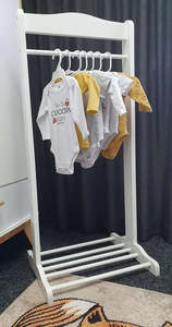 Solo Wooden Kids Clothing Rack