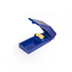 Daily Living Necessities: Home Care - Pill splitter