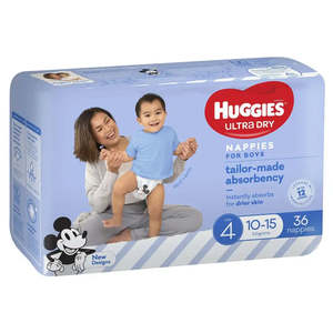 Huggies Ultra Dry Size 4 (10-15kg) BOYS