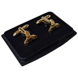 Gold plated, no colour, custom design