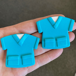 Products: Deal 11 Two Name Badges - badges from badgeorders.co.nz