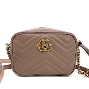 GUCCI GG MARMONT MATELASSÉ MINI BAG