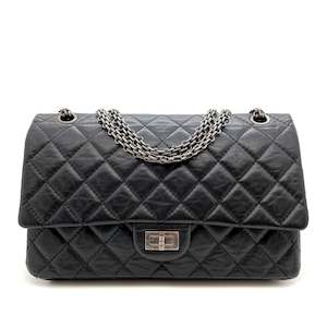 Handbag: CHANEL 2.55 HANDBAG