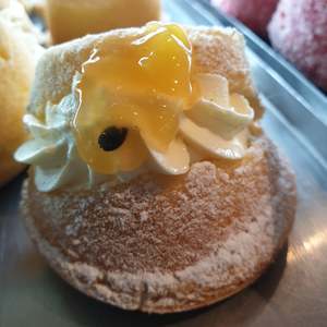 Sweet Treats: Peach & Passionfruit Butterfly