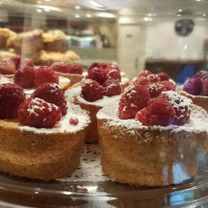 Gluten Free: Gluten Free Friands