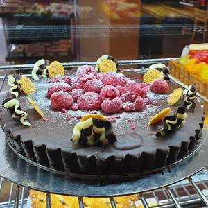 Cakes: Chocolate Torte