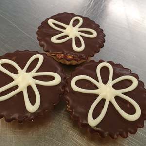 Caramel & Macadamia Tart