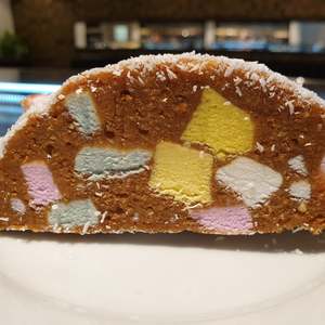 Lolly Cake
