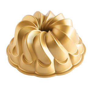 Cake Pans: NordicWare Pirouette Gold Bundt Pan
