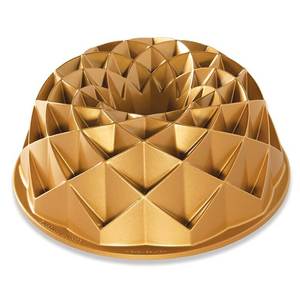Cake Pans: NordicWare Jubilee Gold Bundt Pan