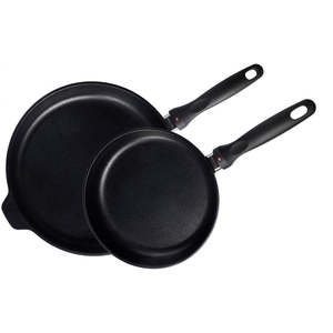 Cookware Sets: Swiss Diamond Non-stick Fry Pan set 24 & 28cm