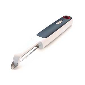 Cut Slice Chop: Zyliss Smooth Guide Swivel Peeler 18cm