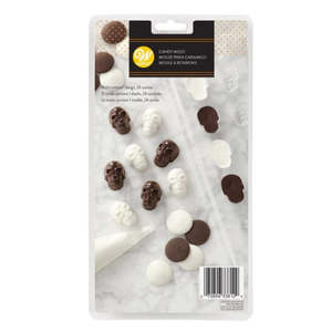 Cake Decorating: Wilton Mini Skull Candy Mould