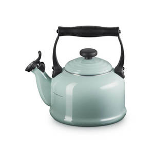 Le Creuset Traditional Kettle 2.1L Sea Salt