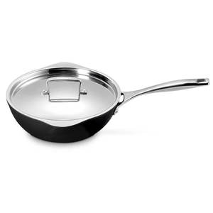 Cookware: Le Creuset Ceramic Non-Stick Chef's Pan with Lid 24cm