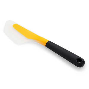 Cook Tools: OXO Good Grips Small Flip & Fold Omelette Turner