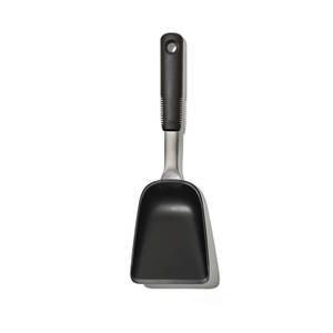 Cook Tools: OXO Good Grips Roast & Fry Scoop