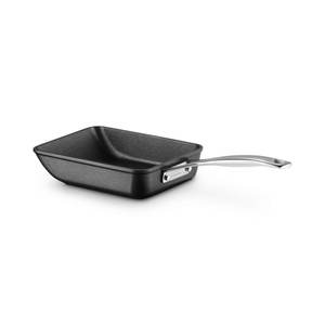Le Creuset Toughened Non-Stick Egg Pan 18cm