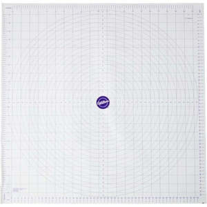 Wilton Roll 'n Cut Measuring Mat