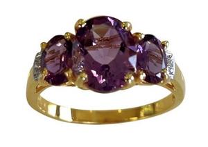 Rings: Gold Amethyst & Diamond Ring