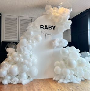 Baby Shower Balloon Packages: Baby shower dream balloon display