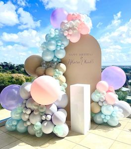 Happy birthday Archway- with 4-5m balloons