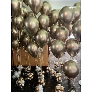 Helium Balloons: 5 Balloon bouquets of 10 pieces