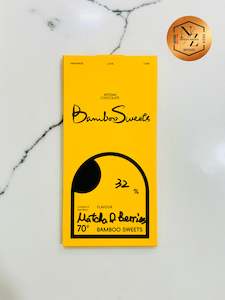 Chocolate Bar: Matcha&Berries 32%White Chocolate