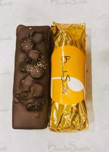 Chocolate Bar: Almond & Hazelnut Caramel Bar