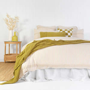 Quilt Cover Sets: Molloy Quilt Cover Set