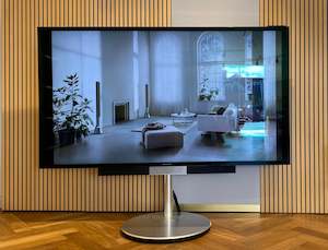 Television & Sound System: Beovision Avant 85