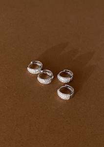 Silver Pieces: Nora Huggies - Silver