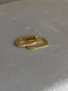 Spring Summer 23 Collection: Kiana Huggies