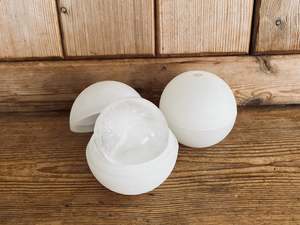 Accessories: Large Ice Mould Spheres - Set of two