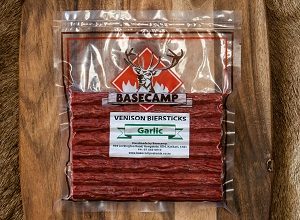Products: Smoked Venison Salami – Red Wine Cracked Pepper