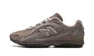 New Balance 204L Mushroom Arid Stone