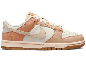 Nike Dunk Low SE Australia (Women's)