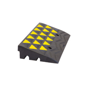 Kerb Ramp Centre – 150mm - Basepoint Trade Supplies Depot