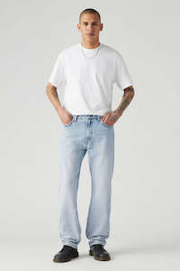 Jeans: LEVI'S 555 Relaxed Straight Baby Blue Essentials Leg 32