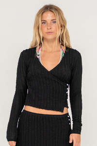 RUSTY I Kissed A Pearl Lace Wrap Ls Top Black