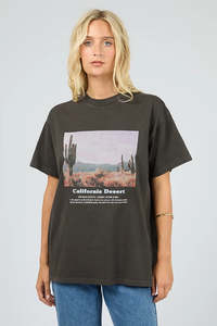 ALL ABOUT EVE Liberty Road Relaxed Tee Washed Black